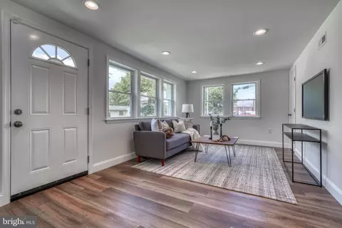 100 Fleming Dr, Dundalk, MD 21222 photo 10