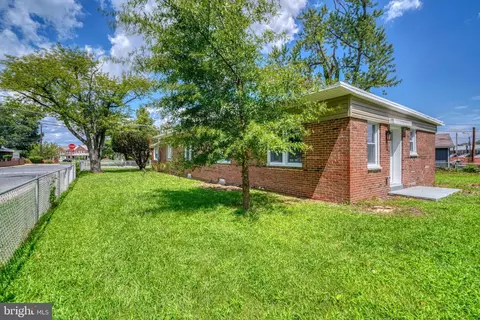 100 Fleming Dr, Dundalk, MD 21222 photo 7