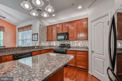 904 Mccune Rd, Middle River, MD 21220 photo 15