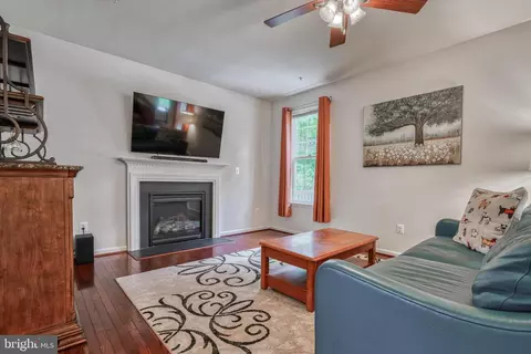 904 Mccune Rd, Middle River, MD 21220 photo 6