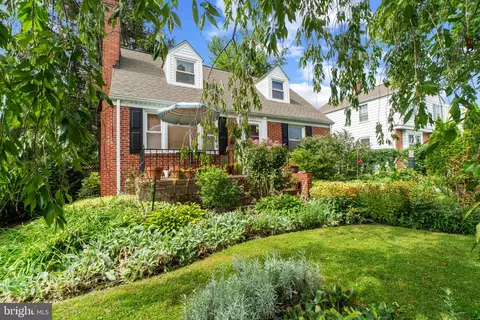 120 Hawthorne Ave, Pikesville, MD 21208