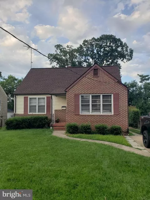 344 Montrose Ave, Essex, MD 21221