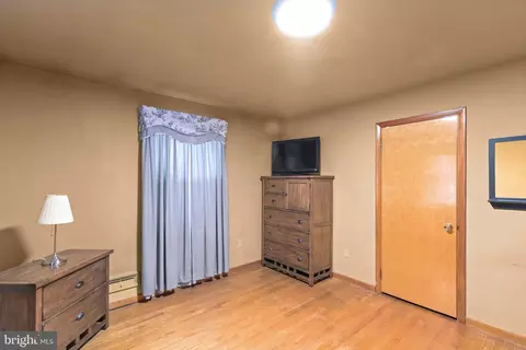 5901 Daybreak Ter, Baltimore, MD 21206 photo 12
