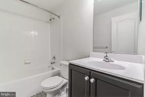 4311 Klosterman Ave, Nottingham, MD 21236 photo 4