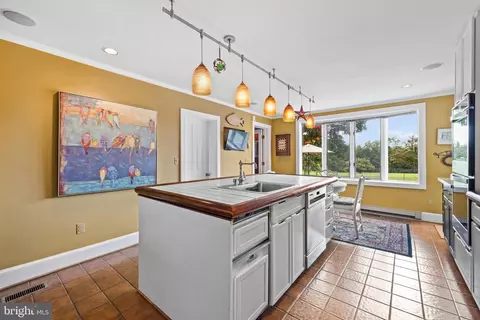 4908 Carroll Manor Rd, Baldwin, MD 21013 photo 11
