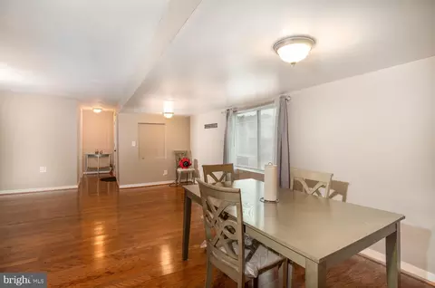 78 Peppermint Ln, Middle River, MD 21220 photo 7