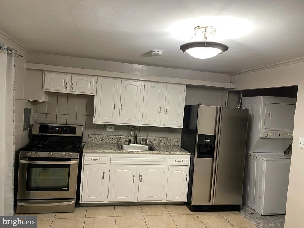 3183 Bero Rd, Halethorpe, MD 21227 photo 2