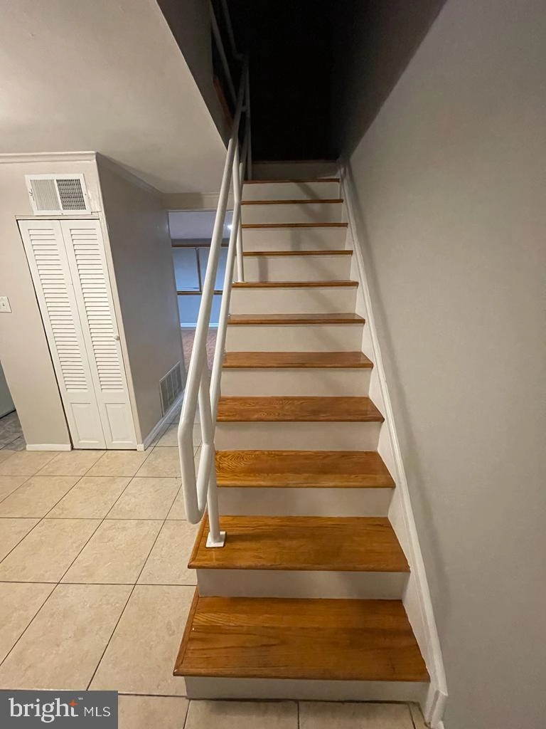 3183 Bero Rd, Halethorpe, MD 21227 photo 5