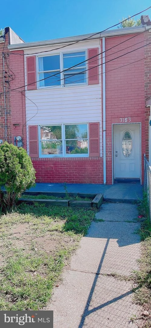 3183 Bero Rd, Halethorpe, MD 21227 photo 1