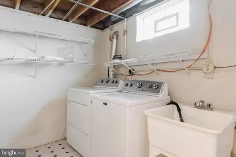 19 Boymans Ct, Baltimore, MD 21206 photo 29