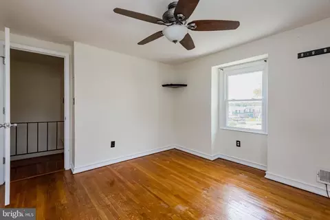 19 Boymans Ct, Baltimore, MD 21206 photo 23