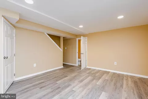 19 Boymans Ct, Baltimore, MD 21206 photo 30