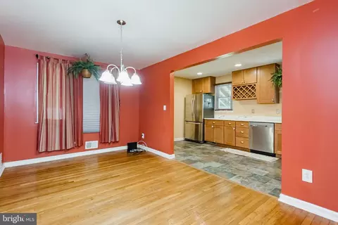19 Boymans Ct, Baltimore, MD 21206 photo 14