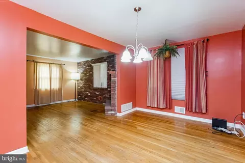 19 Boymans Ct, Baltimore, MD 21206 photo 12