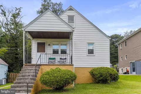 8710 Littlewood Rd, Parkville, MD 21234