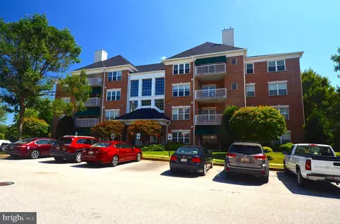 12111 Tullamore Ct #404, Lutherville Timonium, MD 21093