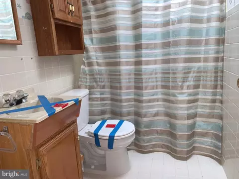 4422 Annapolis Rd, Halethorpe, MD 21227 photo 7