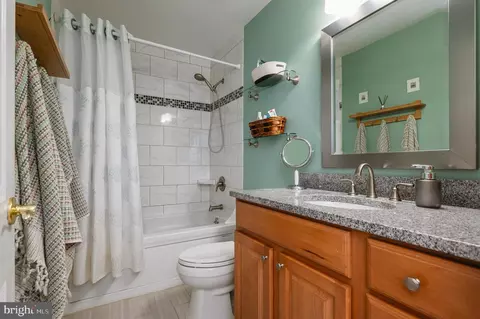 3 Crestview Garth, Rosedale, MD 21237 photo 37
