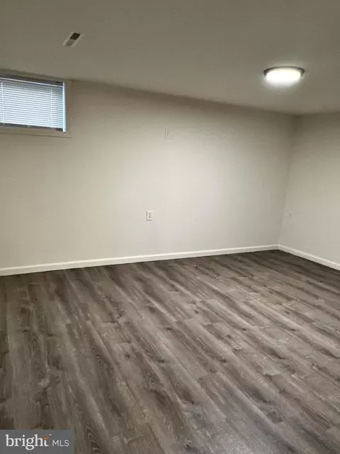 7310 Dooman Rd, Baltimore, MD 21244 photo 18