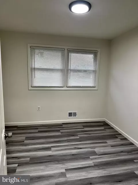 7310 Dooman Rd, Baltimore, MD 21244 photo 12
