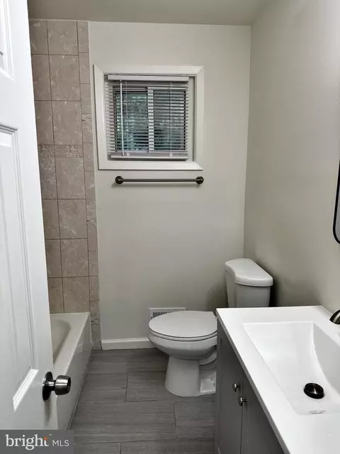7310 Dooman Rd, Baltimore, MD 21244 photo 10