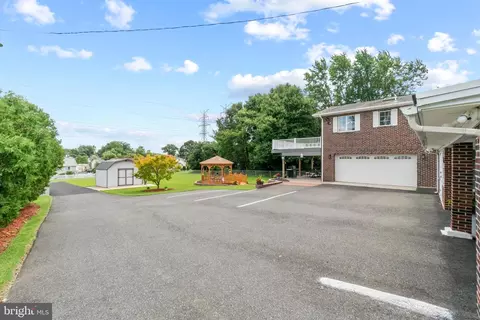 200 Mccormick Ave, Baltimore, MD 21206 photo 58