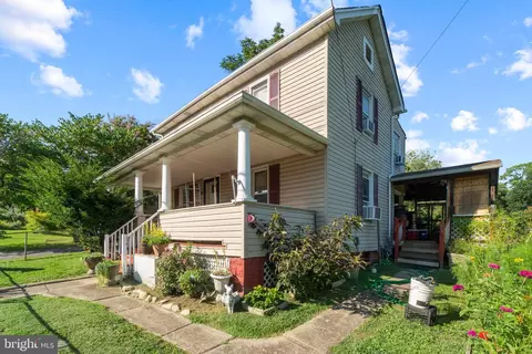 1801 Sutton Ave, Halethorpe, MD 21227 photo 2
