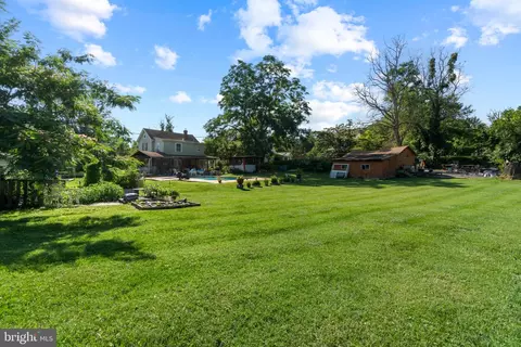 1801 Sutton Ave, Halethorpe, MD 21227 photo 9