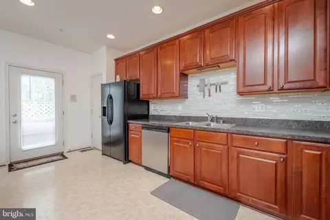 843 Lowe Rd, Middle River, MD 21220 photo 11