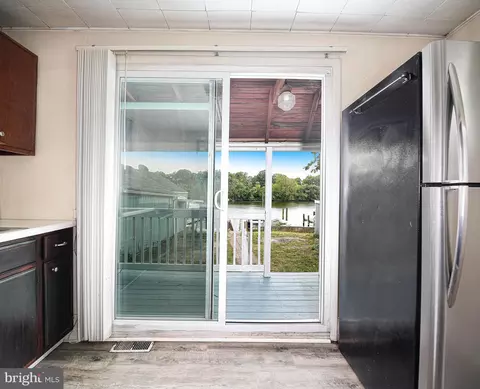 807 Wise Ave, Dundalk, MD 21222 photo 8
