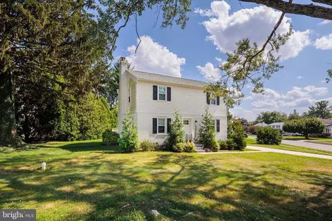 8405 Ellison Rd, Lutherville Timonium, MD 21093
