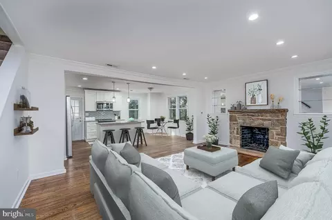 5 Northampton Rd, Lutherville Timonium, MD 21093