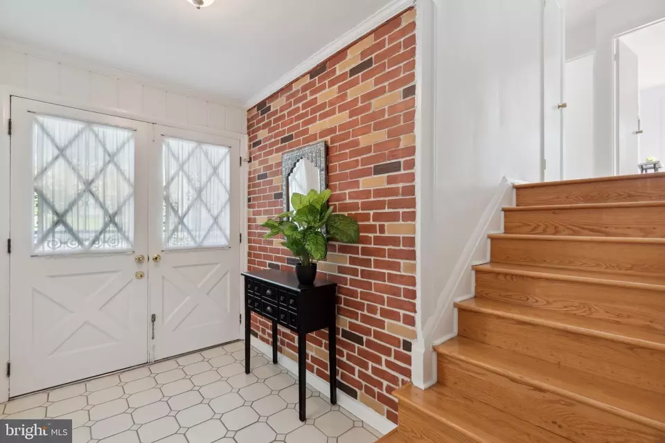  225 Solway Ct, Lutherville Timonium, MD 21093 photo 31