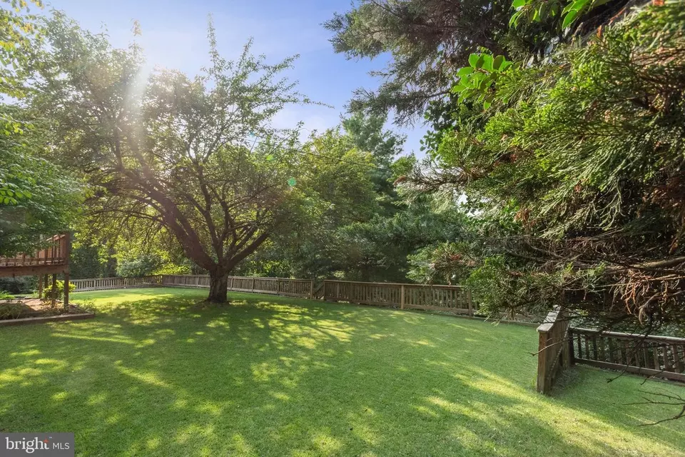  225 Solway Ct, Lutherville Timonium, MD 21093 photo 50