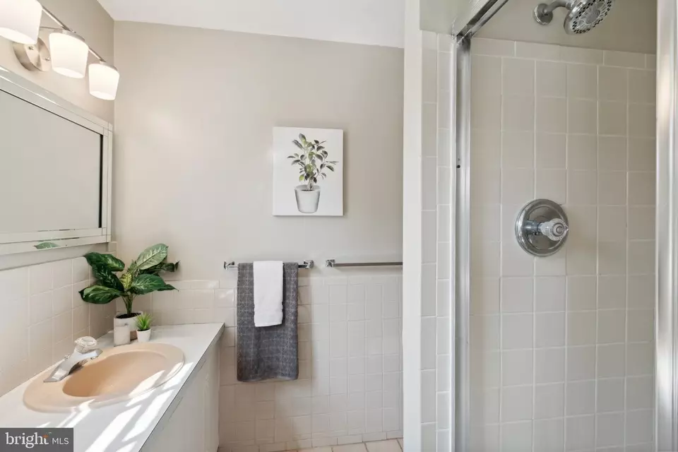  225 Solway Ct, Lutherville Timonium, MD 21093 photo 44