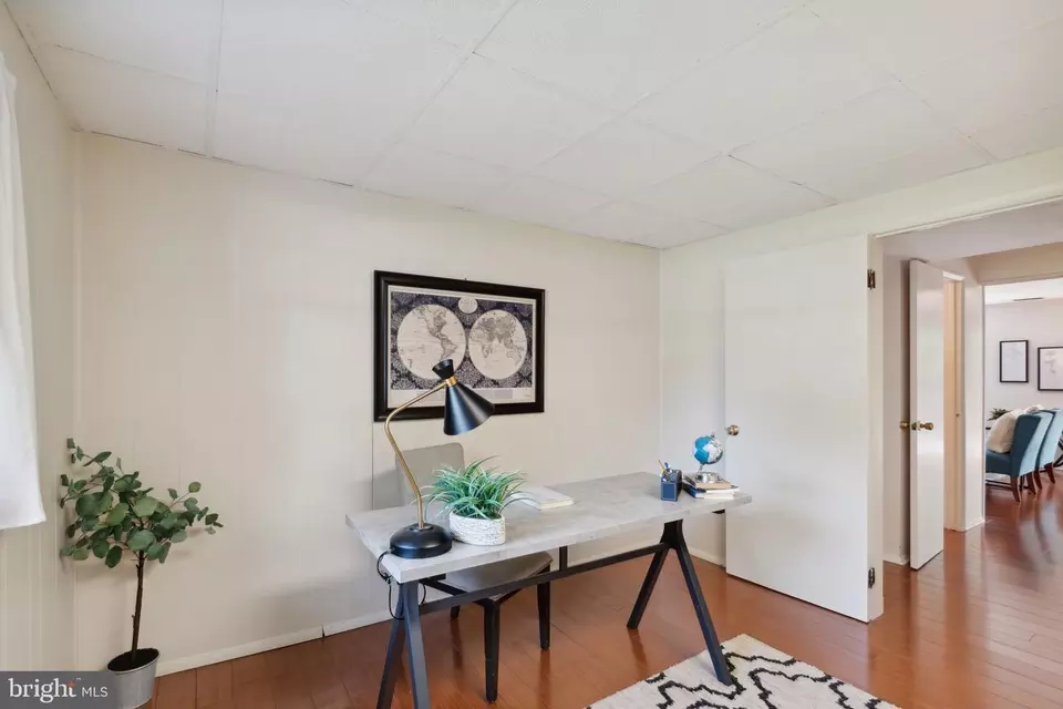  225 Solway Ct, Lutherville Timonium, MD 21093 photo 28