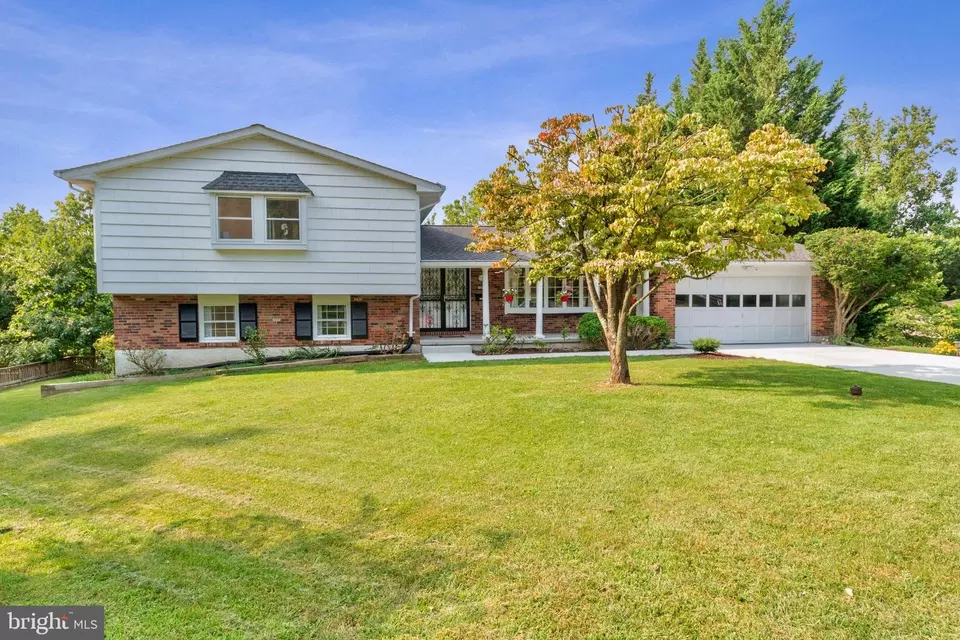  225 Solway Ct, Lutherville Timonium, MD 21093 photo 3