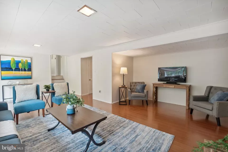  225 Solway Ct, Lutherville Timonium, MD 21093 photo 24