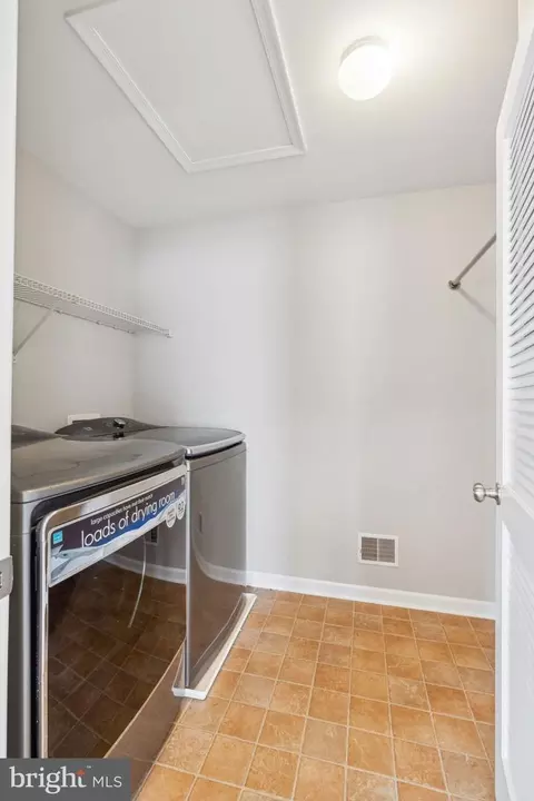 5614 New Forge Rd, White Marsh, MD 21162 photo 17