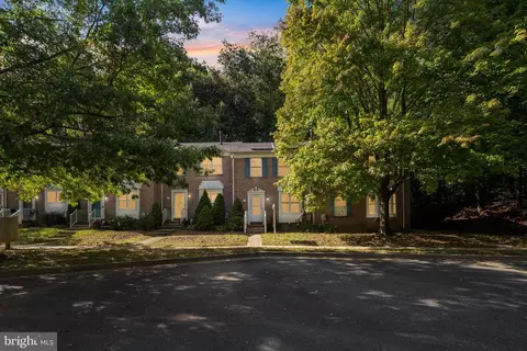 4 Cedar Chip, Parkville, MD 21234