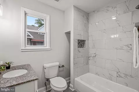 17 Harrison Ave N, Middle River, MD 21220 photo 19