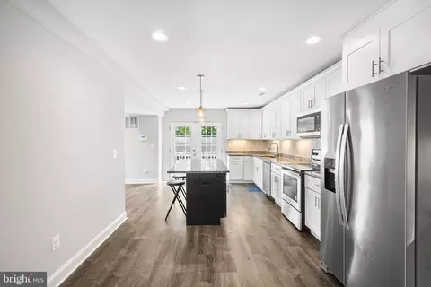 4417 Annapolis Rd, Halethorpe, MD 21227 photo 17