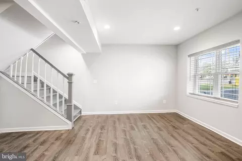 4417 Annapolis Rd, Halethorpe, MD 21227 photo 11