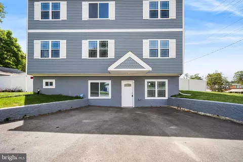 4417 Annapolis Rd, Halethorpe, MD 21227