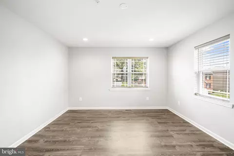 4417 Annapolis Rd, Halethorpe, MD 21227 photo 28