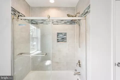 4417 Annapolis Rd, Halethorpe, MD 21227 photo 35
