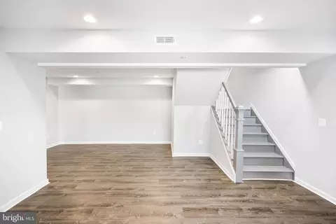 4417 Annapolis Rd, Halethorpe, MD 21227 photo 4