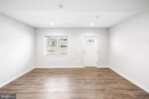 4417 Annapolis Rd, Halethorpe, MD 21227 photo 5