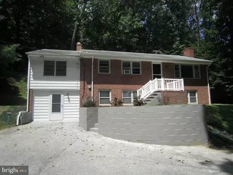 724 Warren Rd, Cockeysville, MD 21030