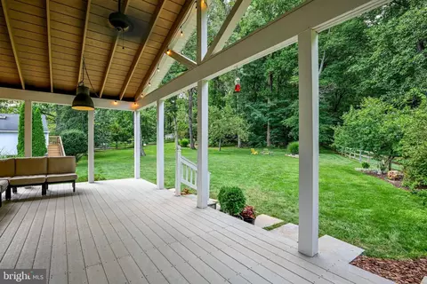 2834 Paper Mill Rd, Phoenix, MD 21131 photo 3